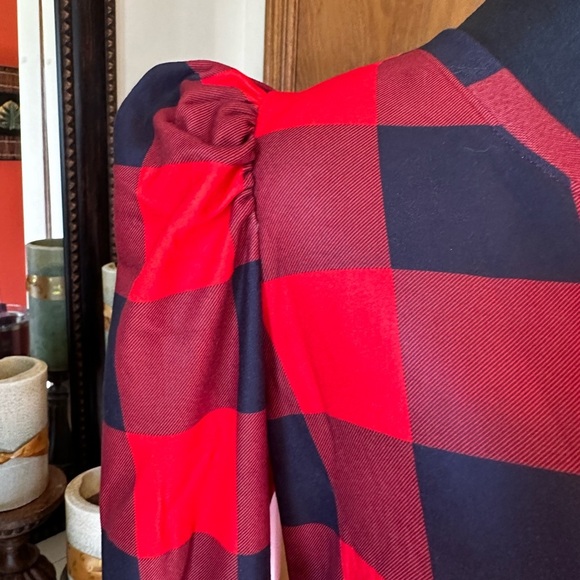 Black & Red Checkered Top - Picture 2 of 7